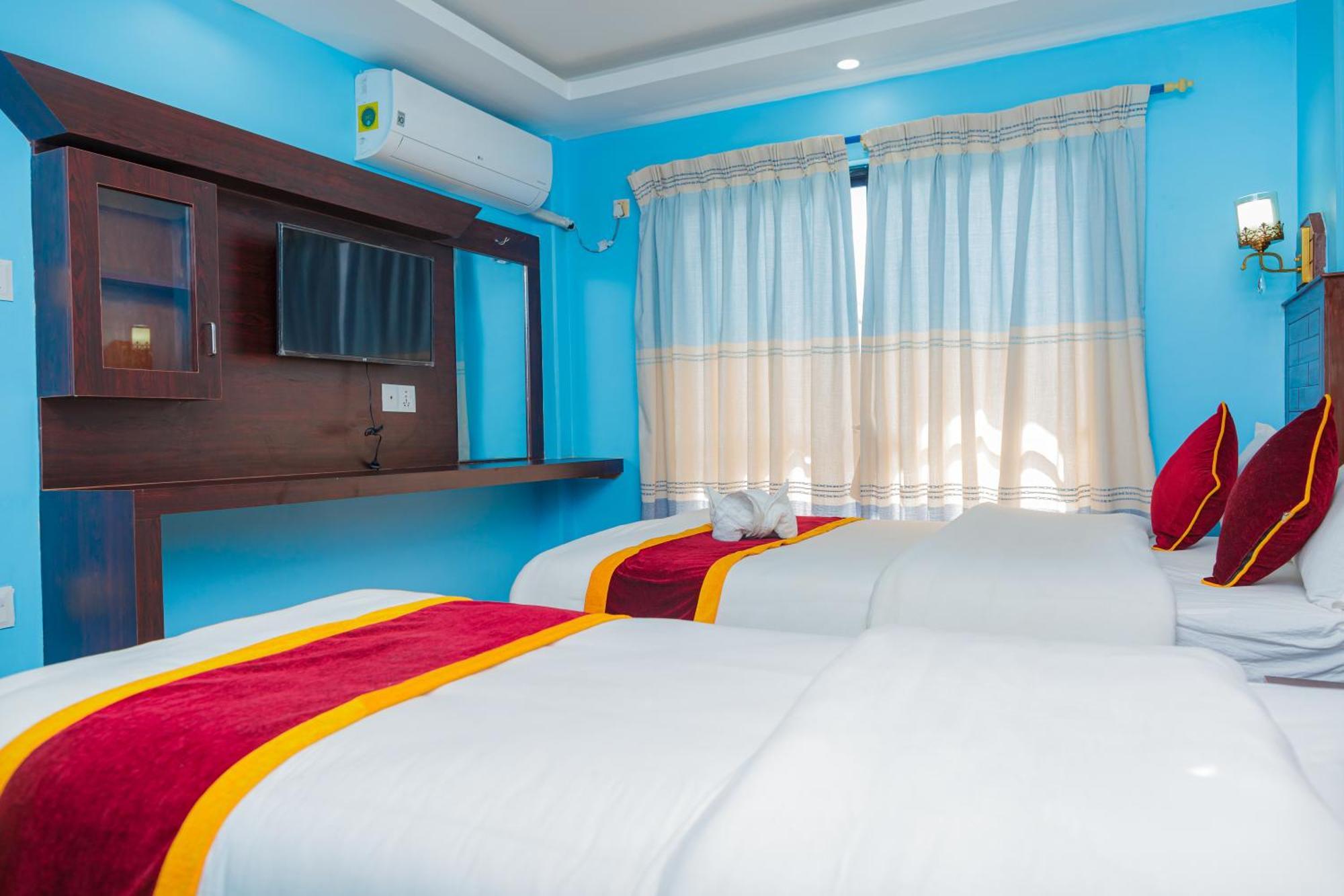 Hotel The Billabong Garden Похара Екстериор снимка